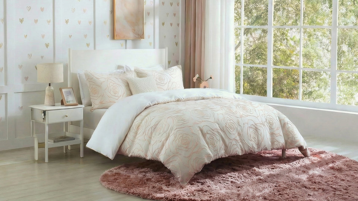Make Your Valentine's Special with NewSeason's Bedding