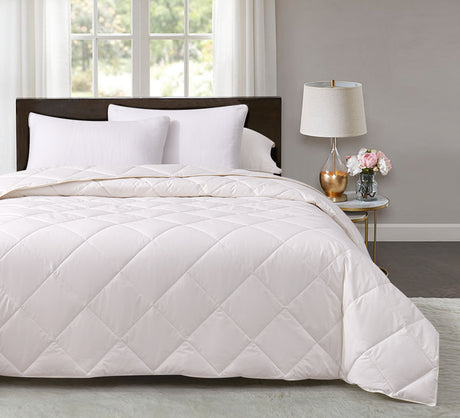 New Season White Sale: Save Up to 70% on Luxurious Bedding!