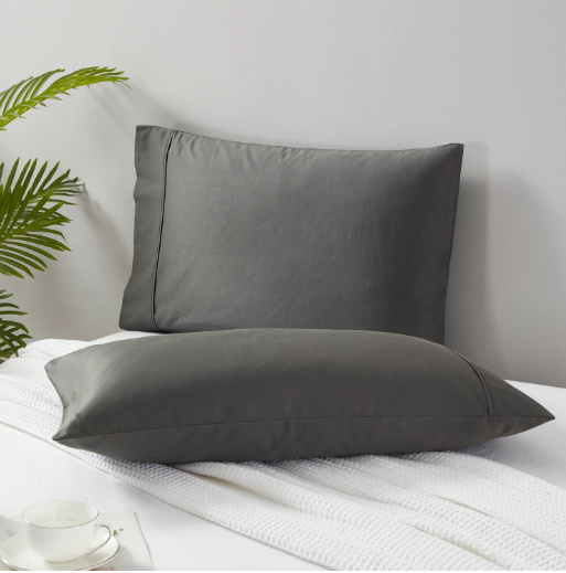 Satin vs Silk Pillowcase | Which Is Better for Hair and Skin?