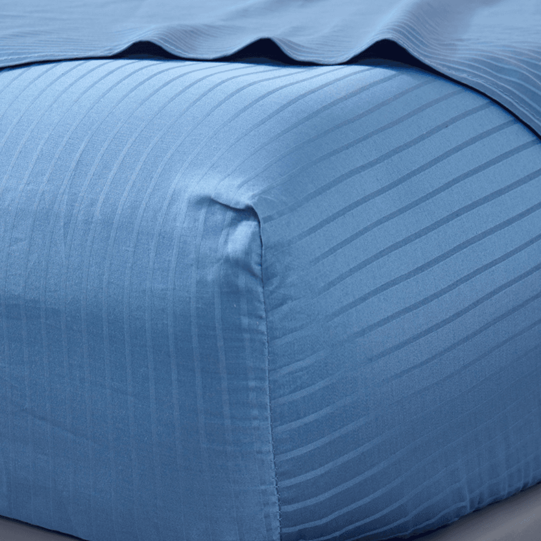 600 Thread Count Jacquard Tuxedo Stripe 100% Cotton Sheet Set (Copy).